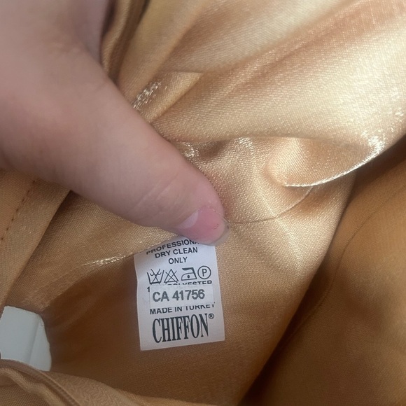 Chiffon, sz L gold sparkly beaded tank with, built in eccentuated built in bra. - Picture 3 of 14